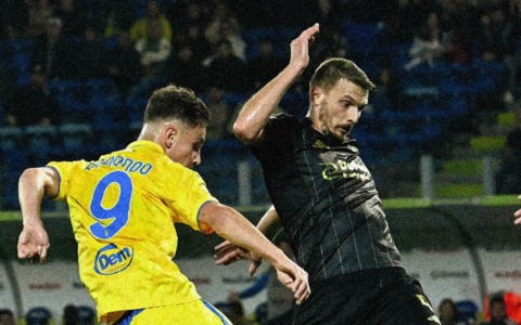 Frosinone travolge la Virtus Entella