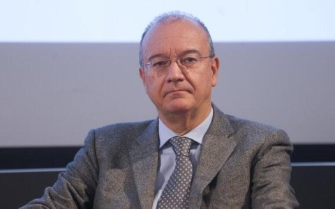 Valditara sulla violenza nelle scuole: “Occorre chiarezza al più presto”