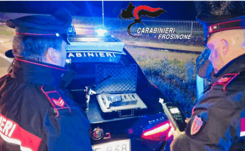 Carabinieri bloccano tentativo di furto in abitazione
