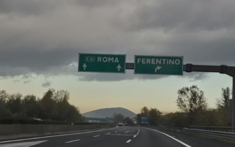 Chiusura notturna del tratto Ferentino-Anagni sulla A1 Milano-Napoli