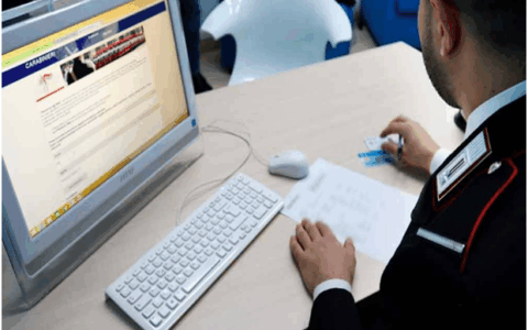 Denunciato un giovane per frode con la carta di un anziano