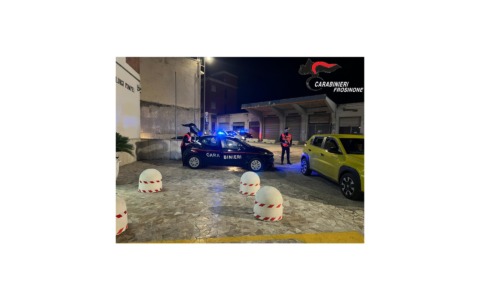 Imposte restrizioni: divieto di avvicinamento per atti persecutori