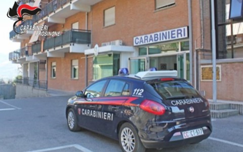 Un 18enne albanese arrestato per possesso di droga e denaro da spaccio