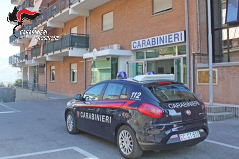 Un 18enne albanese arrestato per possesso di droga e denaro da spaccio