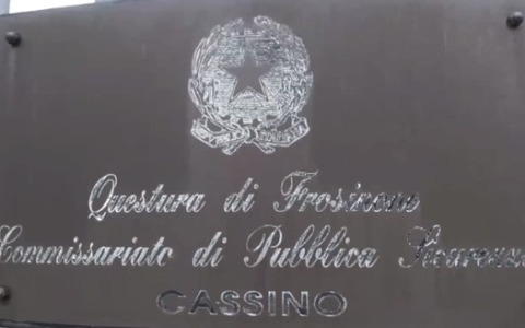 Arresti domiciliari per un 43enne accusato di estorsione e atti persecutori