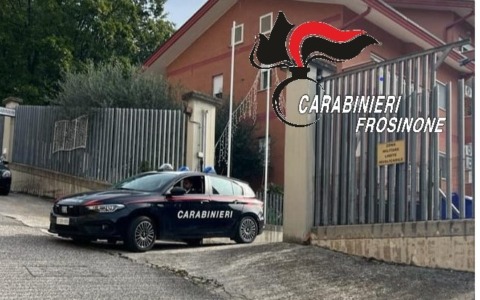 Due denunciati dai Carabinieri per furto in un bar