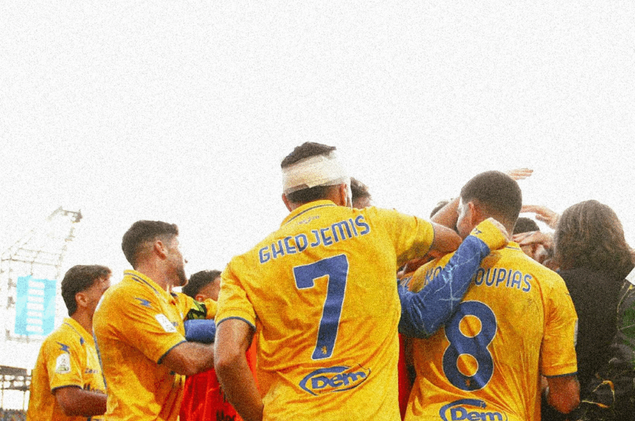 Frosinone trionfa contro la Juve Stabia e raggiunge il Monza in vetta