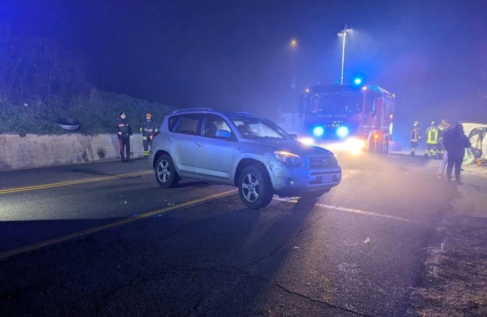 Incidente stradale, due donne ferite gravemente