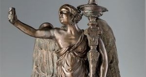 Restituzione di due angeli portacandele del Seicento rubati nel 2007