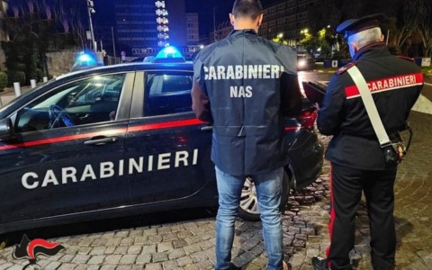 Sequestrati 65mila euro a un medico della Asl per attività in nero