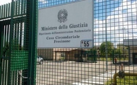 Denuncia del SAPPE: Medici e agenti aggrediti da detenuti