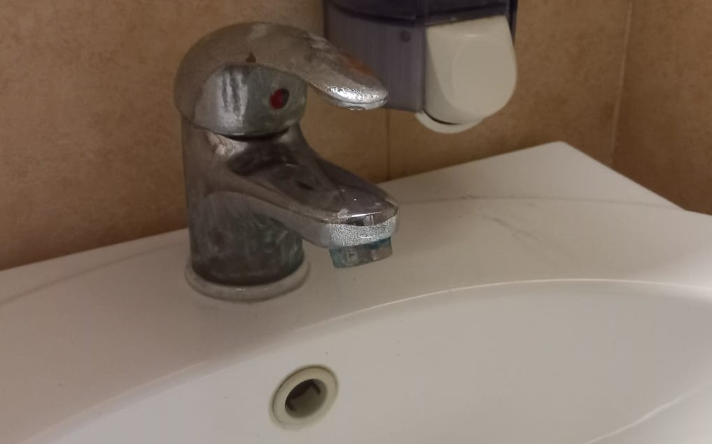 Domani chiusura delle scuole e stop all’acqua: l’elenco dettagliato