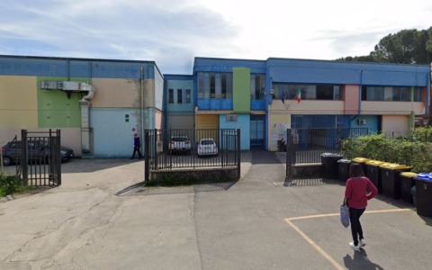 La scuola media Pietrobono in procinto di essere venduta all’asta