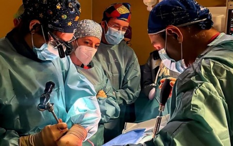 Intervento salvavena all’ospedale Spaziani: collaborazione tra Neurochirurgia, Vascolare e Radiologia