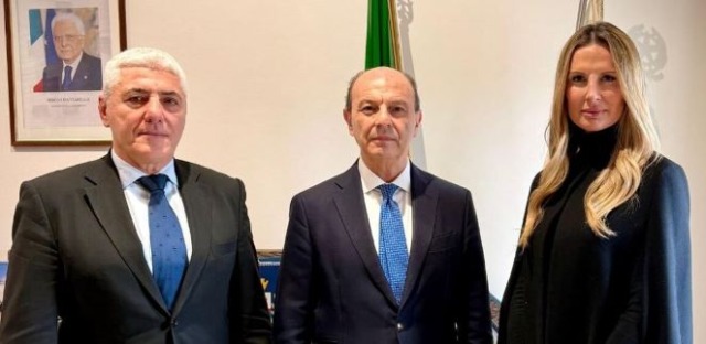 Laura Vicano si dimette: Massimo Sulli e Maria Teresa Spaziani Testa entrano in giunta