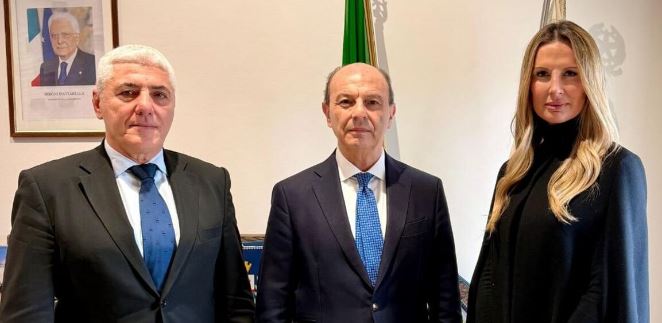 Laura Vicano si dimette: Massimo Sulli e Maria Teresa Spaziani Testa entrano in giunta