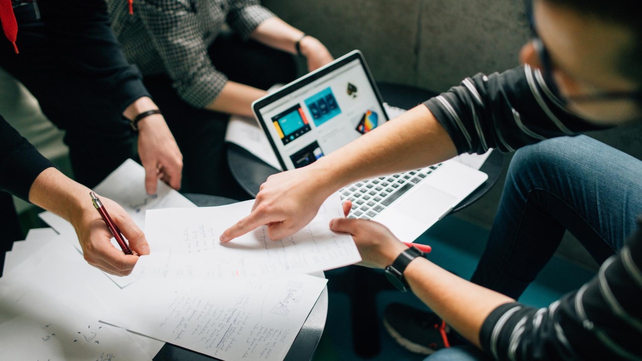 Mobilità in deroga cancellata: l’UGL si mobilita