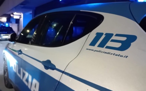 Un uomo denunciato per molestie in un locale di Frosinone