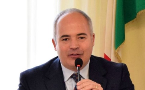 Divieto di utilizzo dell’acqua dopo sversamento di carburante