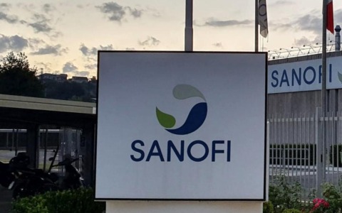 Fiamme nella notte allo stabilimento Sanofi di Anagni