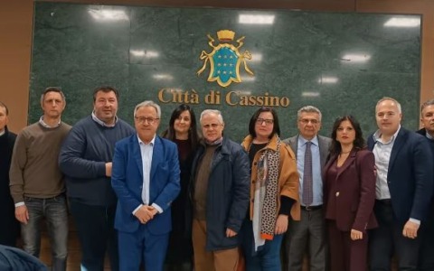 I sindaci del cassinate partecipano alla manifestazione dei metalmeccanici di Stellantis