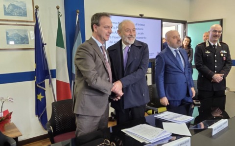 Intesa tra Prefettura e Asl per velocizzare i colloqui per uso di droga