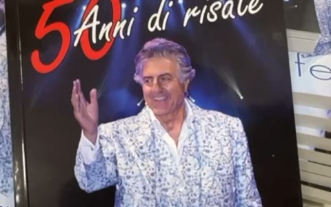 Martufello celebra 50 anni di risate con un nuovo libro