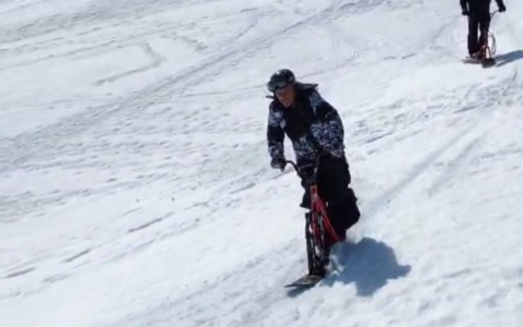 Snowscoot: la disciplina invernale che conquista Campo Staffi