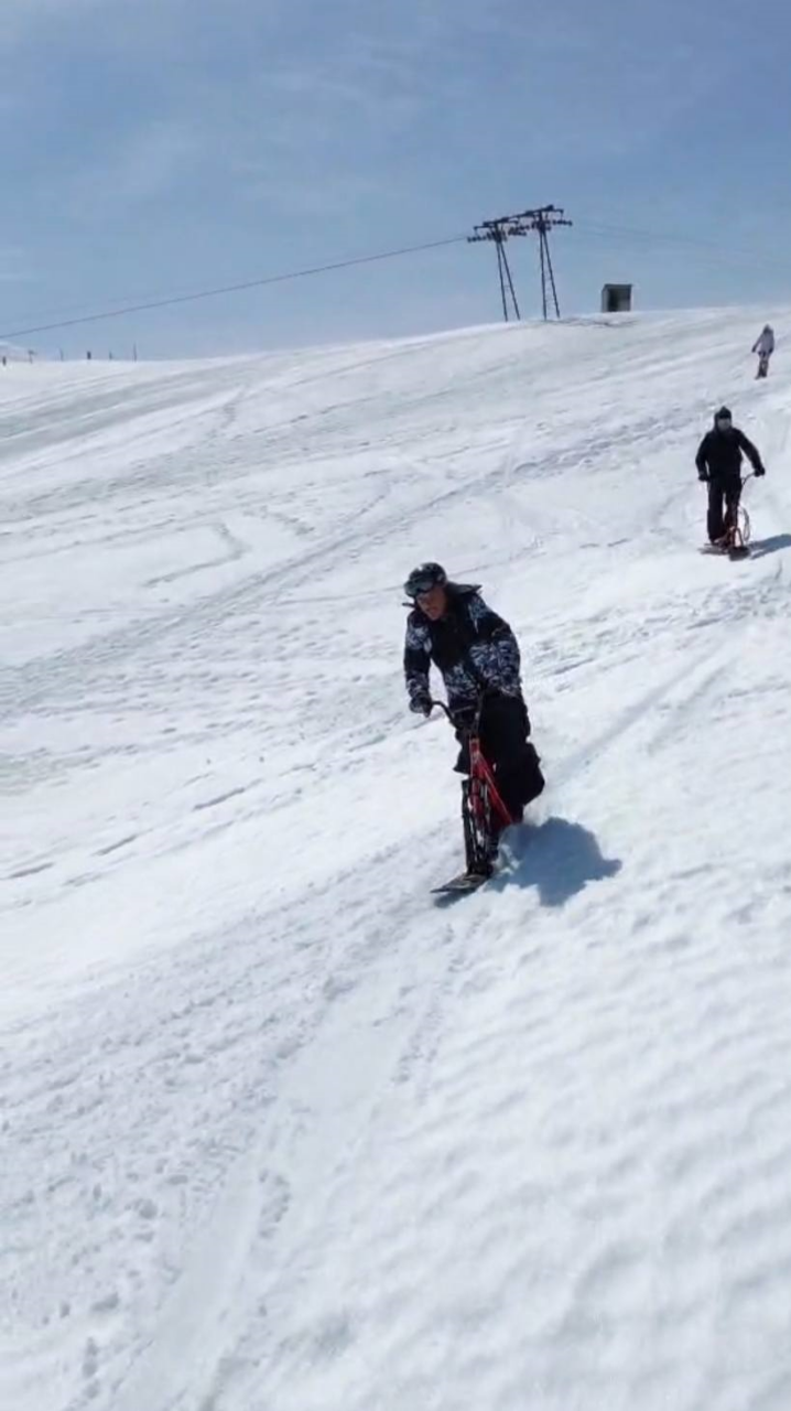 Snowscoot: la disciplina invernale che conquista Campo Staffi