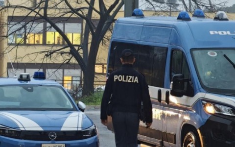 Tifosi di Frosinone e Savoia coinvolti in un incidente stradale