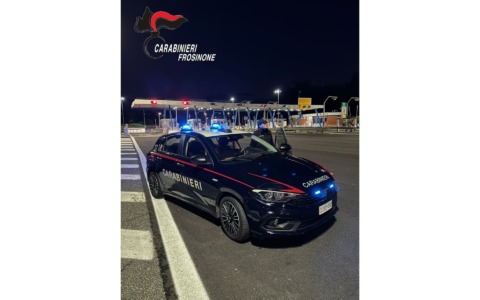 Una donna di 37 anni passa dal regime degli arresti domiciliari al carcere