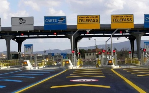 Chiusura della stazione di Anagni sulla A1 Milano-Napoli