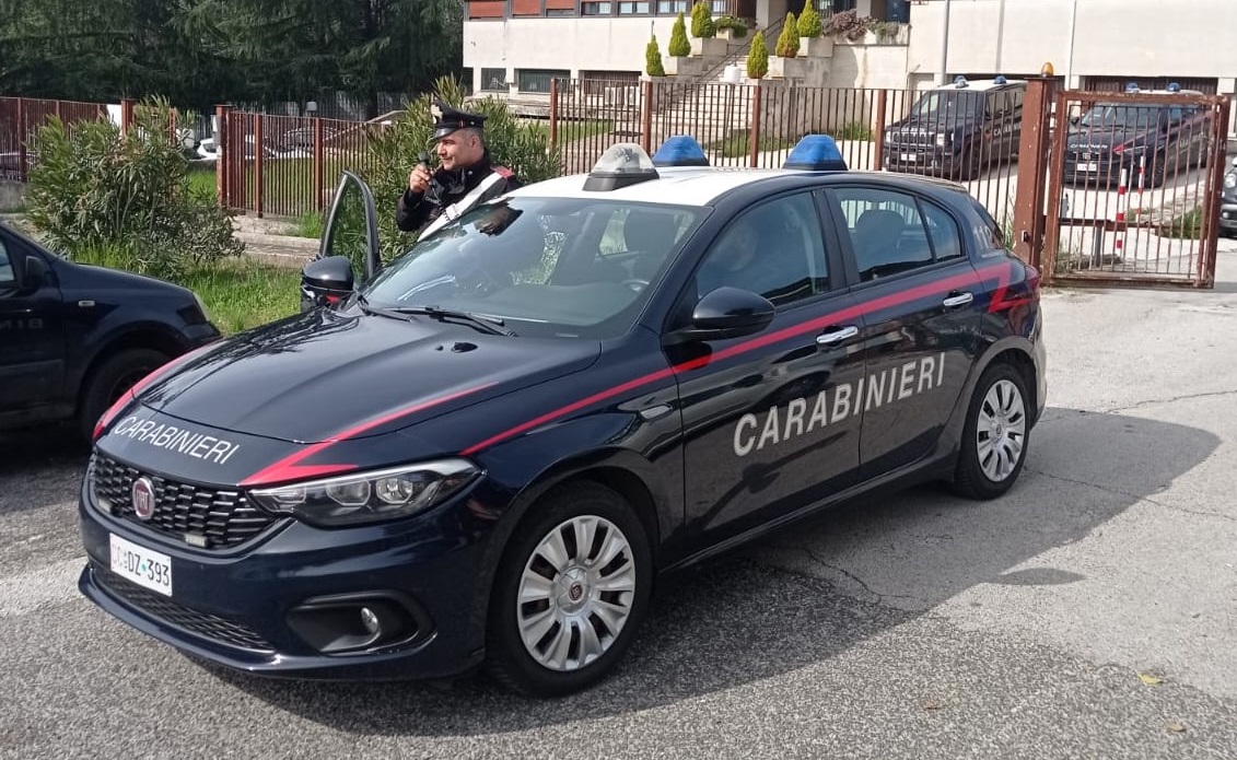 Due truffatori inseguiti dai carabinieri nelle campagne di Ceprano