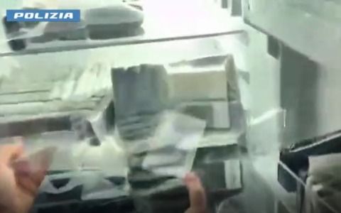 Madre e figli arrestati per traffico di droga: oltre 600 chili di hashish sequestrati