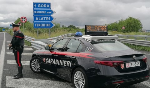 Tre giovani di Isola del Liri denunciati per armi e droga dai Carabinieri