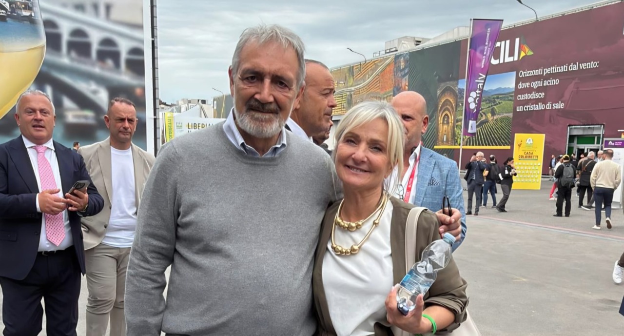Vinitaly 2026, Zappone (FdI): “Orgoglio per la presenza di 14 aziende nel Padiglione Lazio”